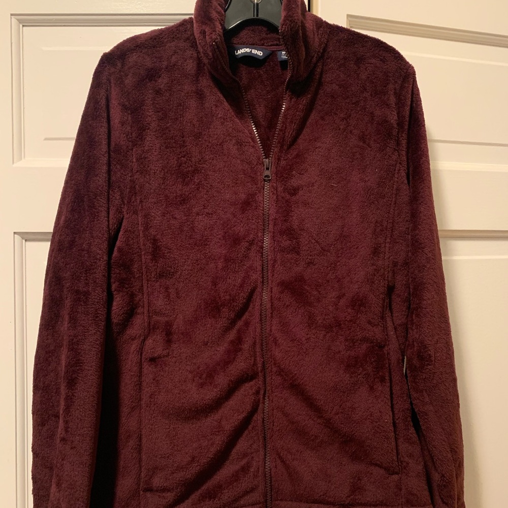 Lands End Women’s M Plum Zip Plush Fleece Jacket.